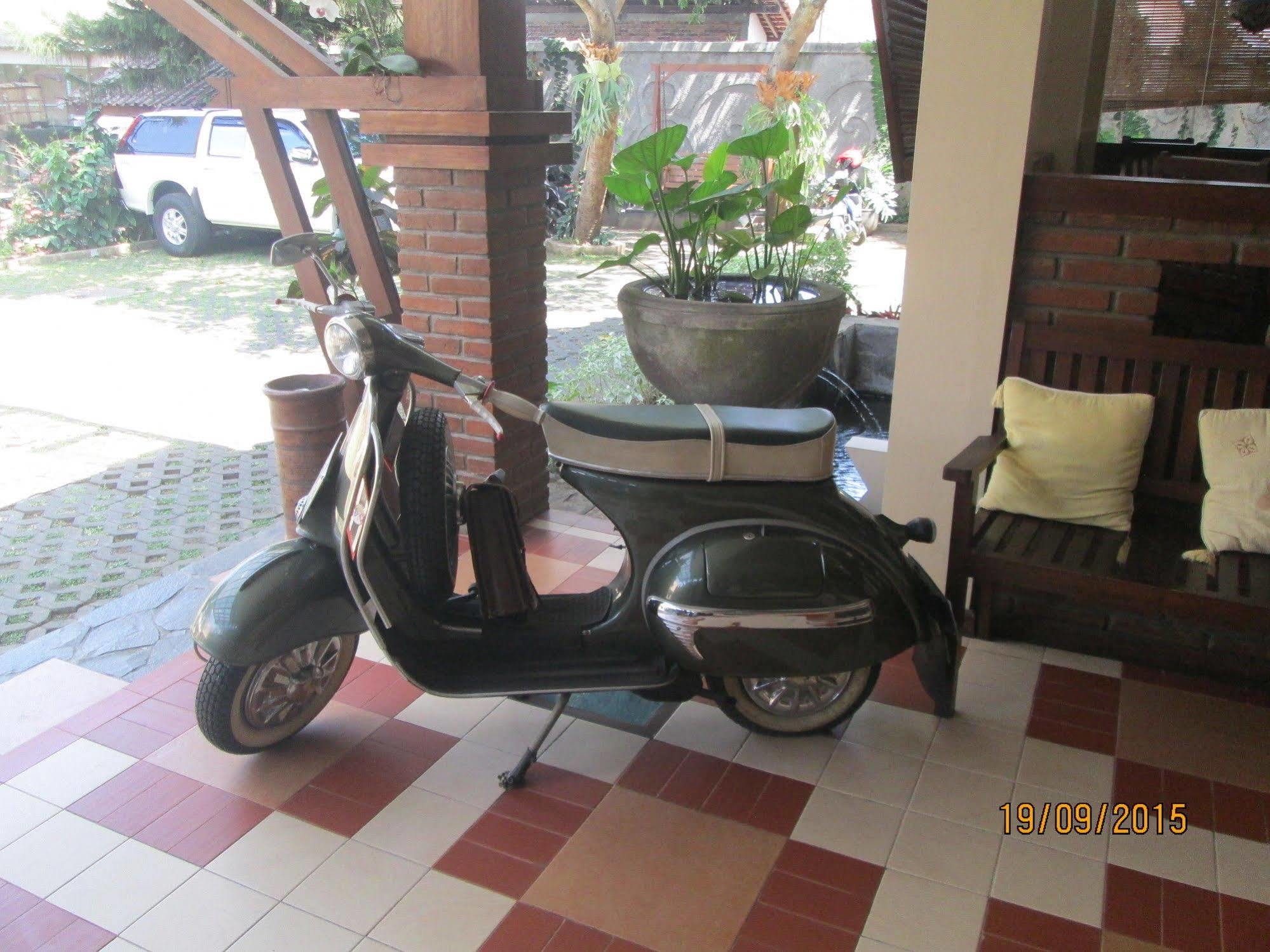 Tetirah Boutique Hotel Salatiga Dış mekan fotoğraf
